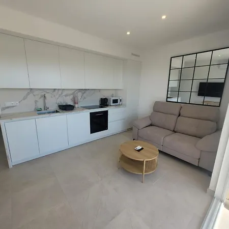 La Del Sol Apartment